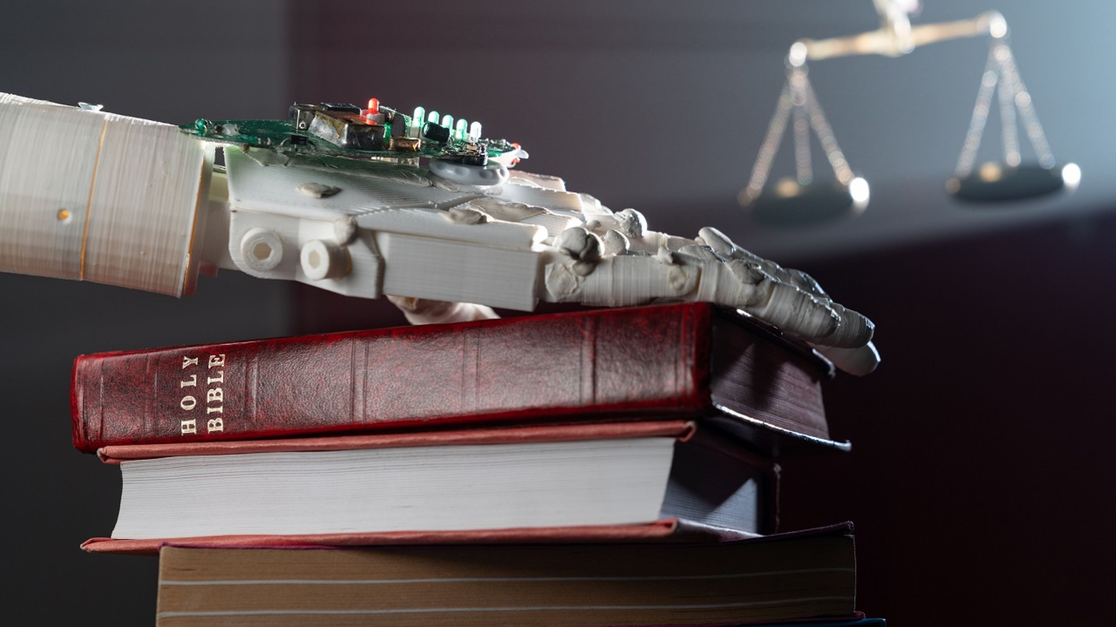 La “Constitución Robótica” de Google para prevenir la IA que parece sacada de Isaac Asimov