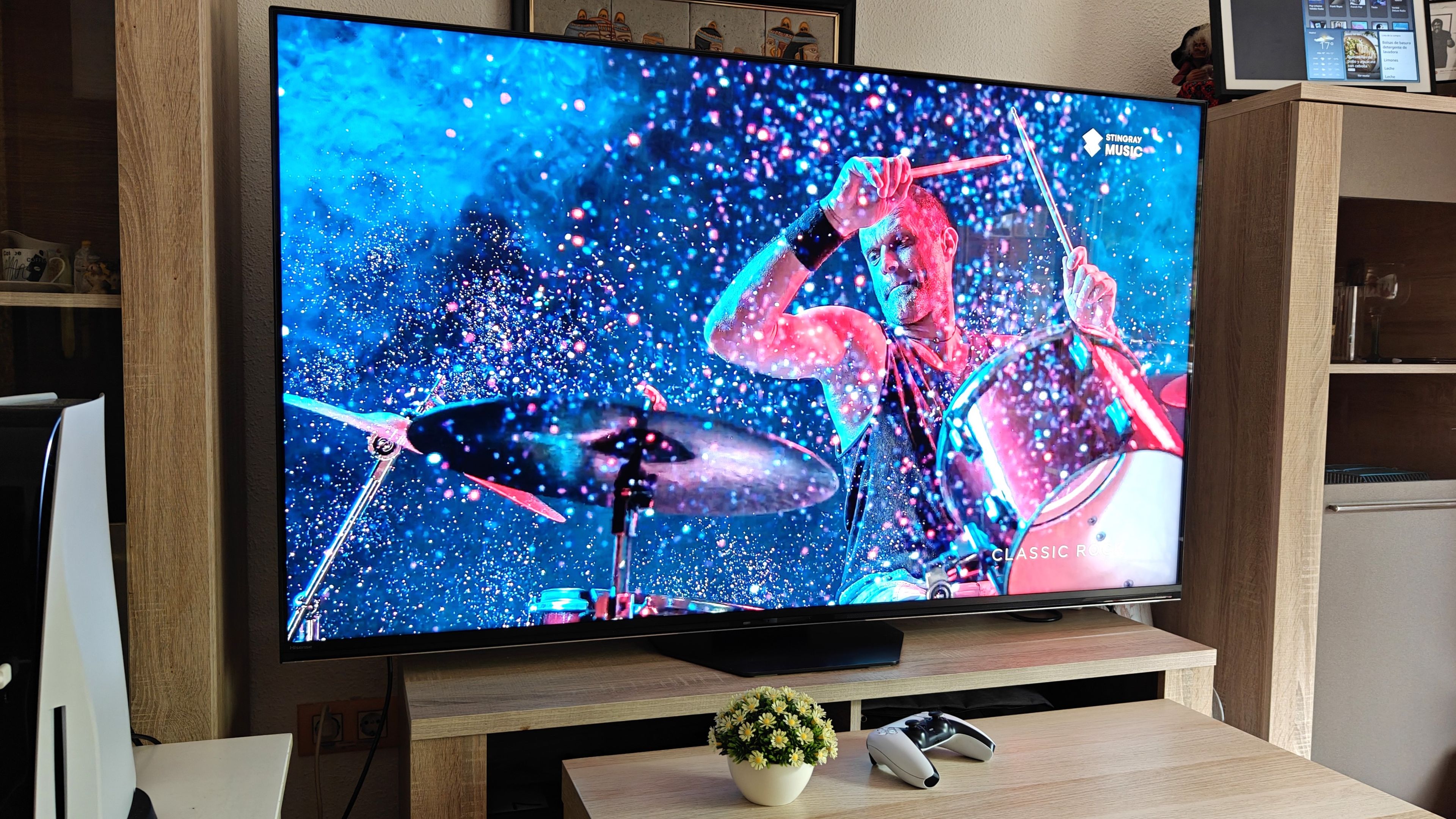 Hisense MiniLED TV U8NQ