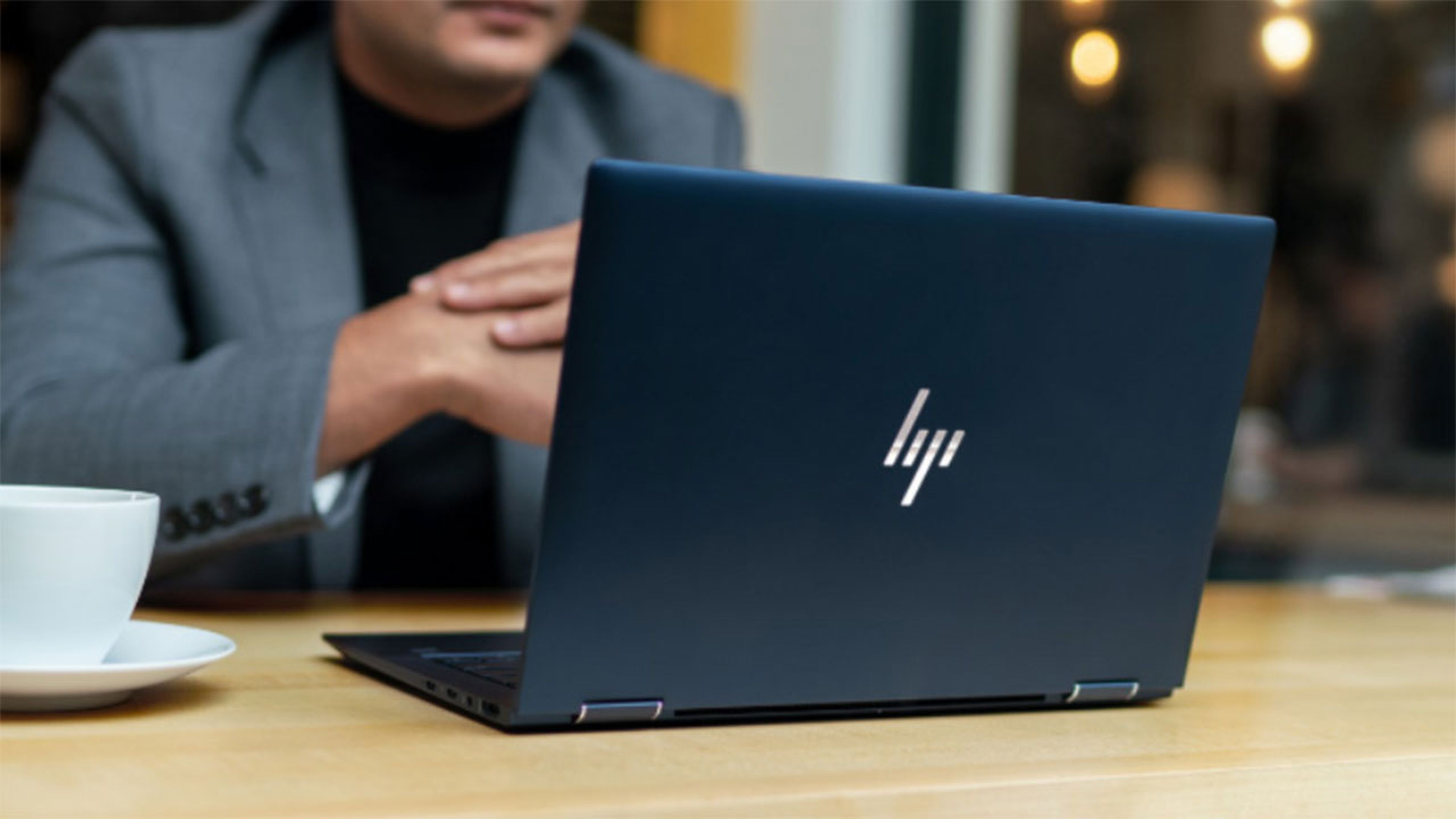 HP Elite Dragonfly