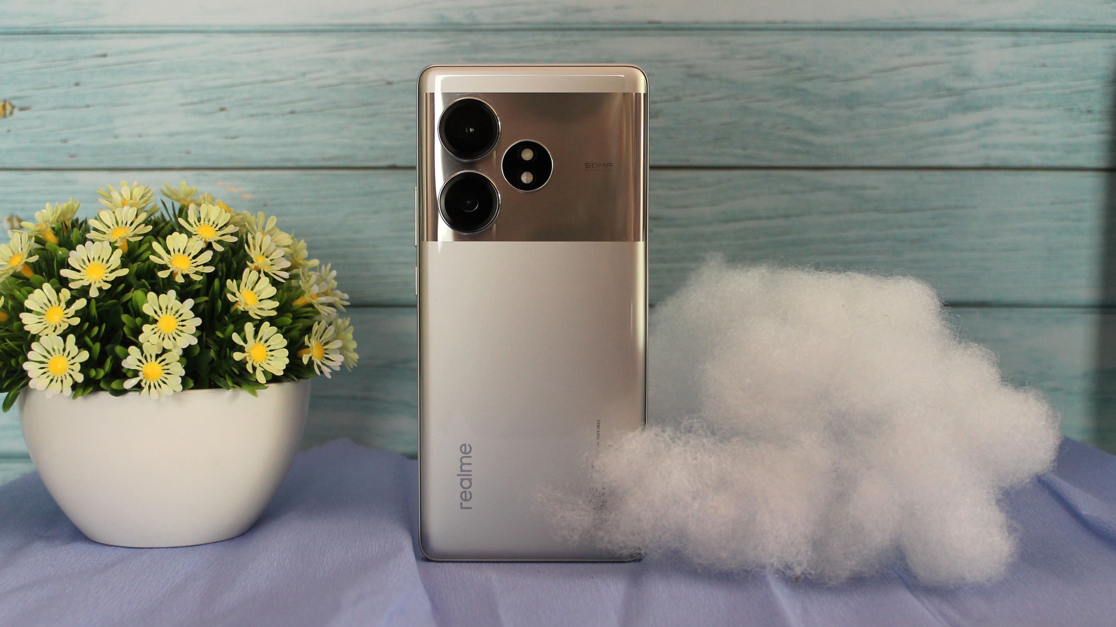Realme GT 6T