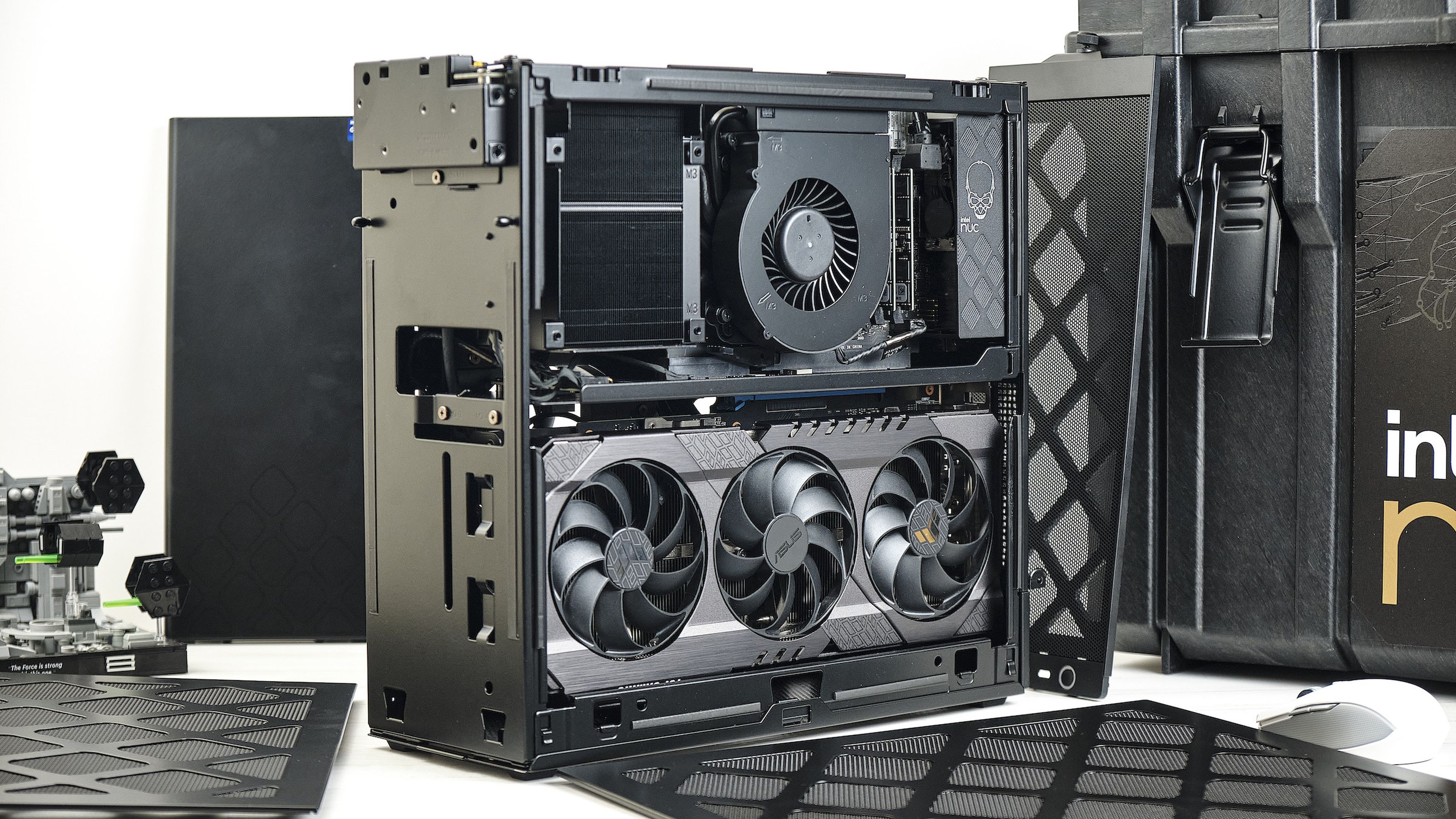 review intel nuc 13 extreme kit